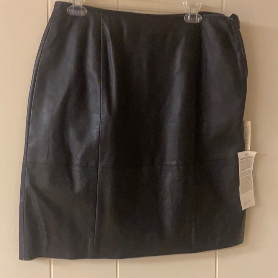 Genuine Leather Skirt 22 Inches Genuine Leather Skirt 22 Inches